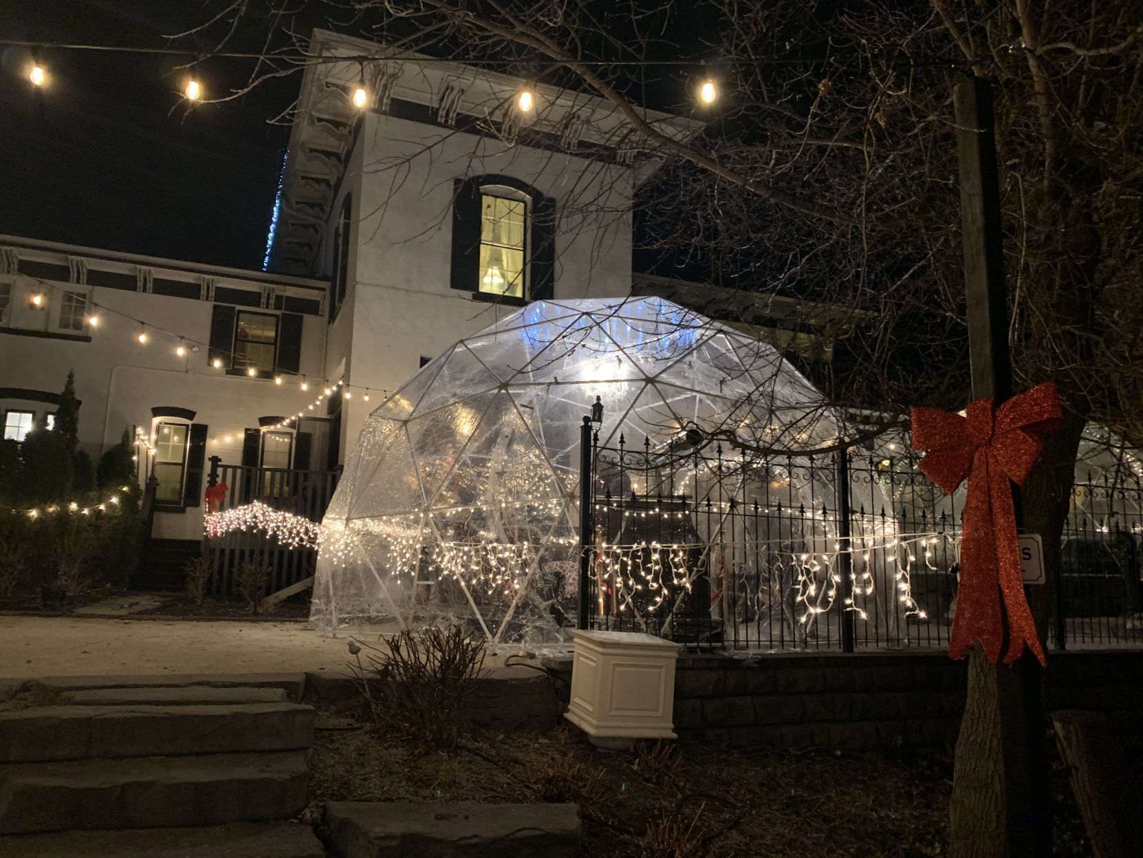 Maxwell Mansion outdoor snow globes